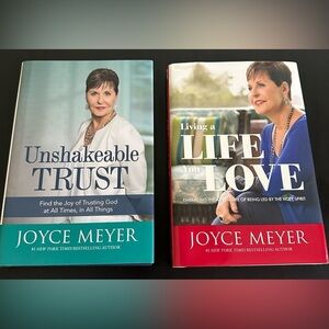 Joyce Meyer Set of 2 hardcover books unshakable trust/living a life you live